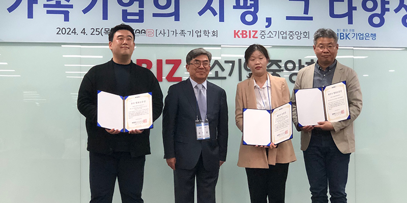최영·뭉흐바야르 아즈자야 이미지